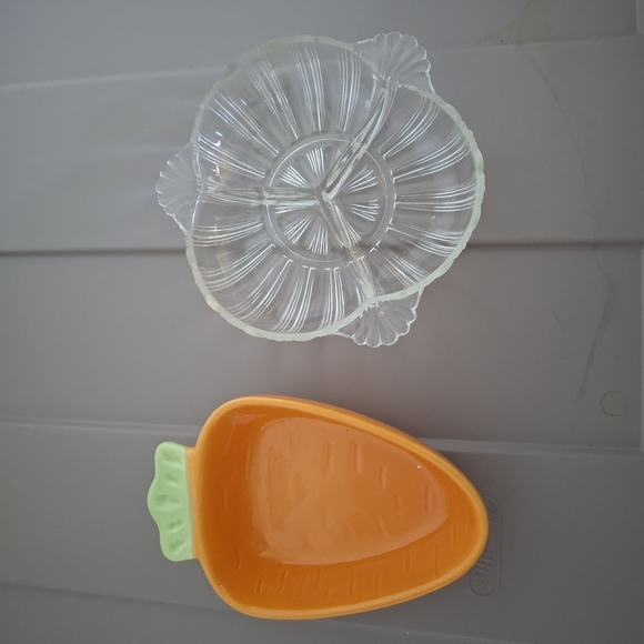 Clear Glass Plate and Orange Carrot Bowl - Picture 1 of 3